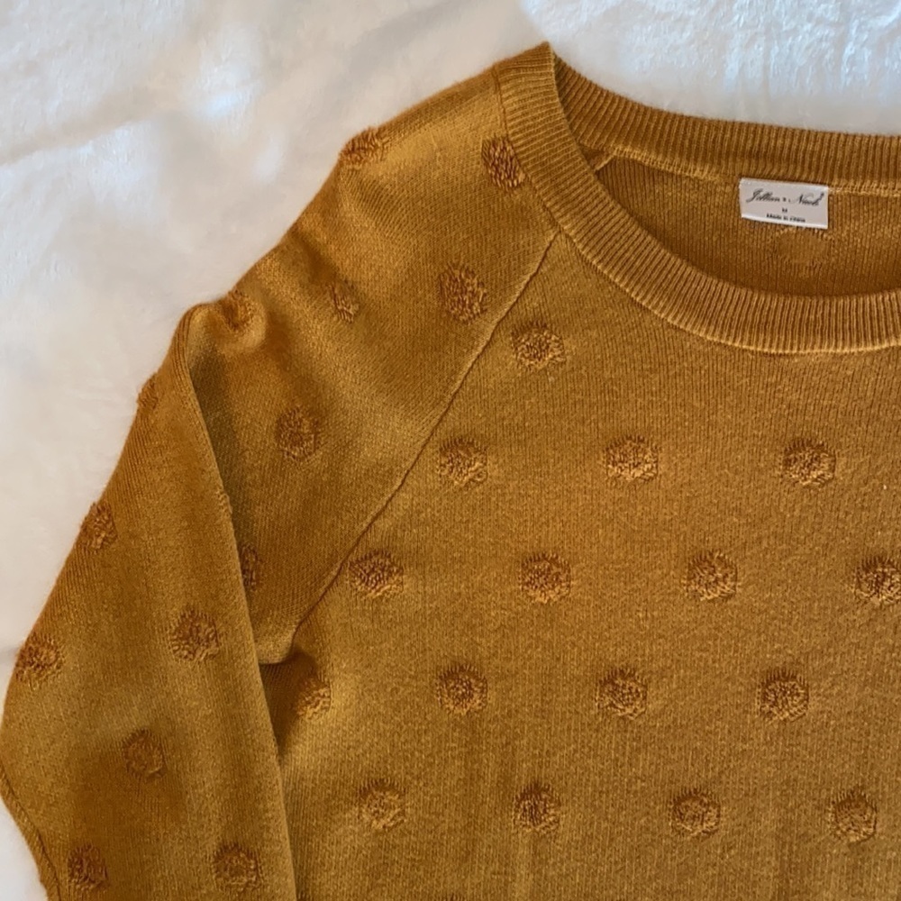 Jillian & Nicole Boutique Sweater Size Women’s Medium - Picture 5 of 12